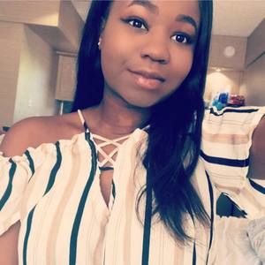 Meet your Posher, Reeba